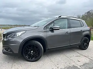 Used 2018 Peugeot 2008 Allure Premium Grey - Interior and Exterior details 4