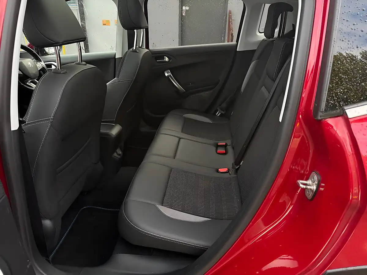 Used 2018 Peugeot 2008 Allure Premium Red - Interior and Exterior details 12