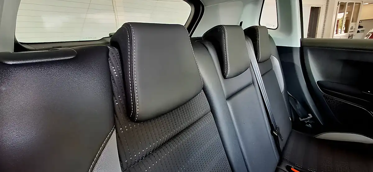 Used 2018 Peugeot 2008 Allure Premium White - Interior and Exterior details 18
