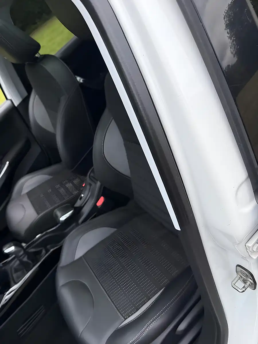 Used 2018 Peugeot 2008 Allure Premium White - Interior and Exterior details 15