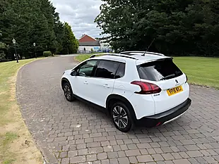 Used 2018 Peugeot 2008 Allure Premium White - Interior and Exterior details 5