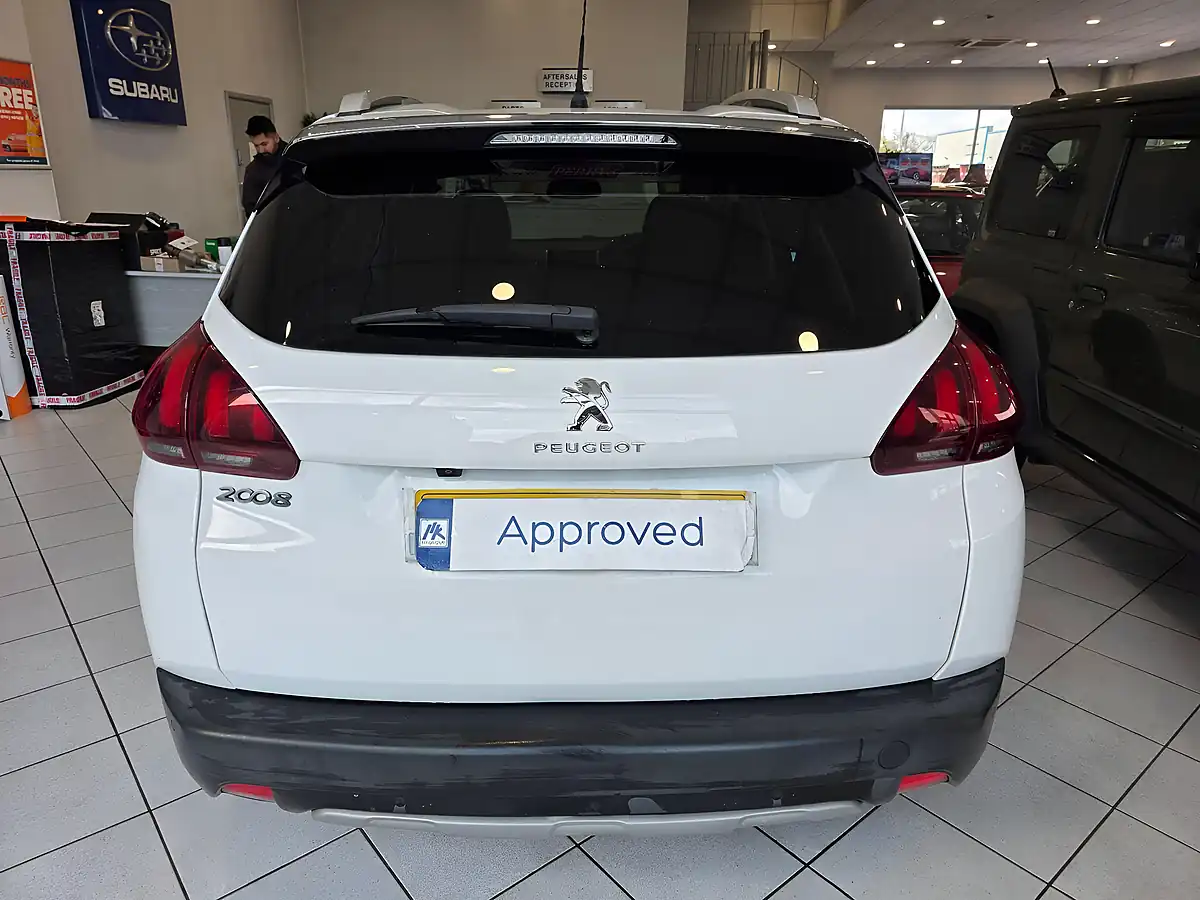 Used 2018 Peugeot 2008 Allure Premium White - Interior and Exterior details 6