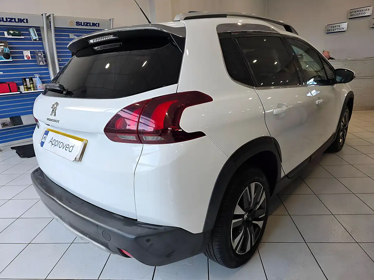 Used 2018 Peugeot 2008 Allure Premium White - Interior and Exterior details 7