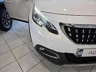 Used 2018 Peugeot 2008 Allure Premium White - Interior and Exterior details 8