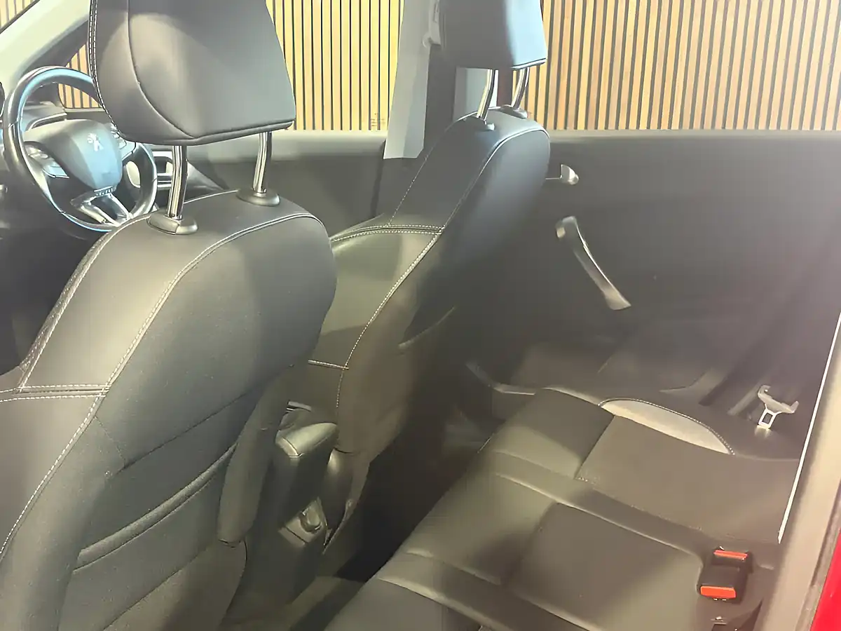 Used 2018 Peugeot 2008 Allure Red - Interior and Exterior details 11
