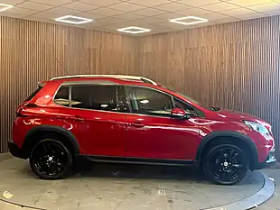 Used 2018 Peugeot 2008 Allure Red - Interior and Exterior details 8