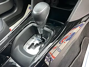 Used 2018 Peugeot 2008 Allure White - Interior and Exterior details 14