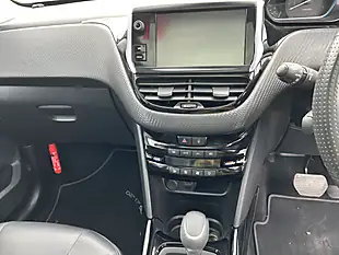 Used 2018 Peugeot 2008 Grey - Interior and Exterior details 14