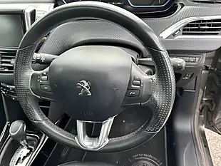 Used 2018 Peugeot 2008 Grey - Interior and Exterior details 18