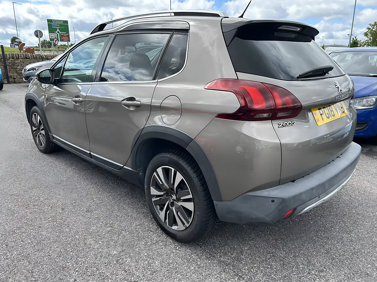 Used 2018 Peugeot 2008 Grey - Interior and Exterior details 4