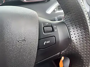 Used 2018 Peugeot 2008 GT Line Cumulus Grey - Interior and Exterior details 15