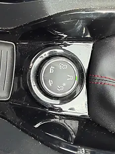 Used 2018 Peugeot 2008 GT Line Red - Interior and Exterior details 10