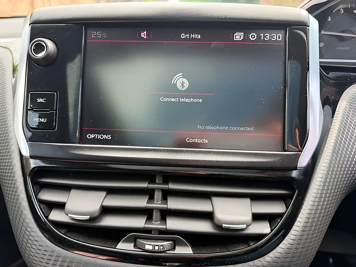 Used 2018 Peugeot 2008 GT Line Red - Interior and Exterior details 11