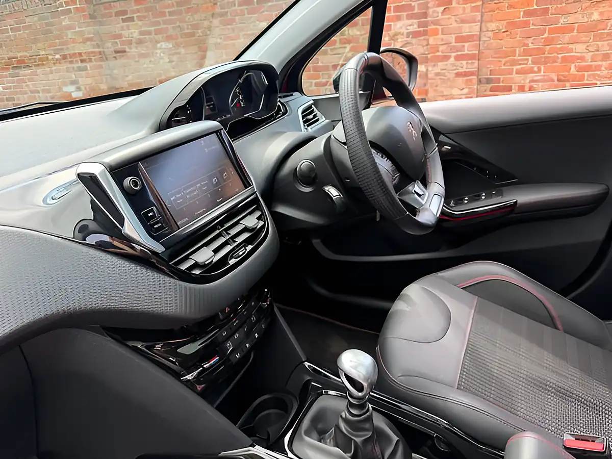 Used 2018 Peugeot 2008 GT Line Red - Interior and Exterior details 15