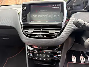 Used 2018 Peugeot 2008 GT Line Red - Interior and Exterior details 16