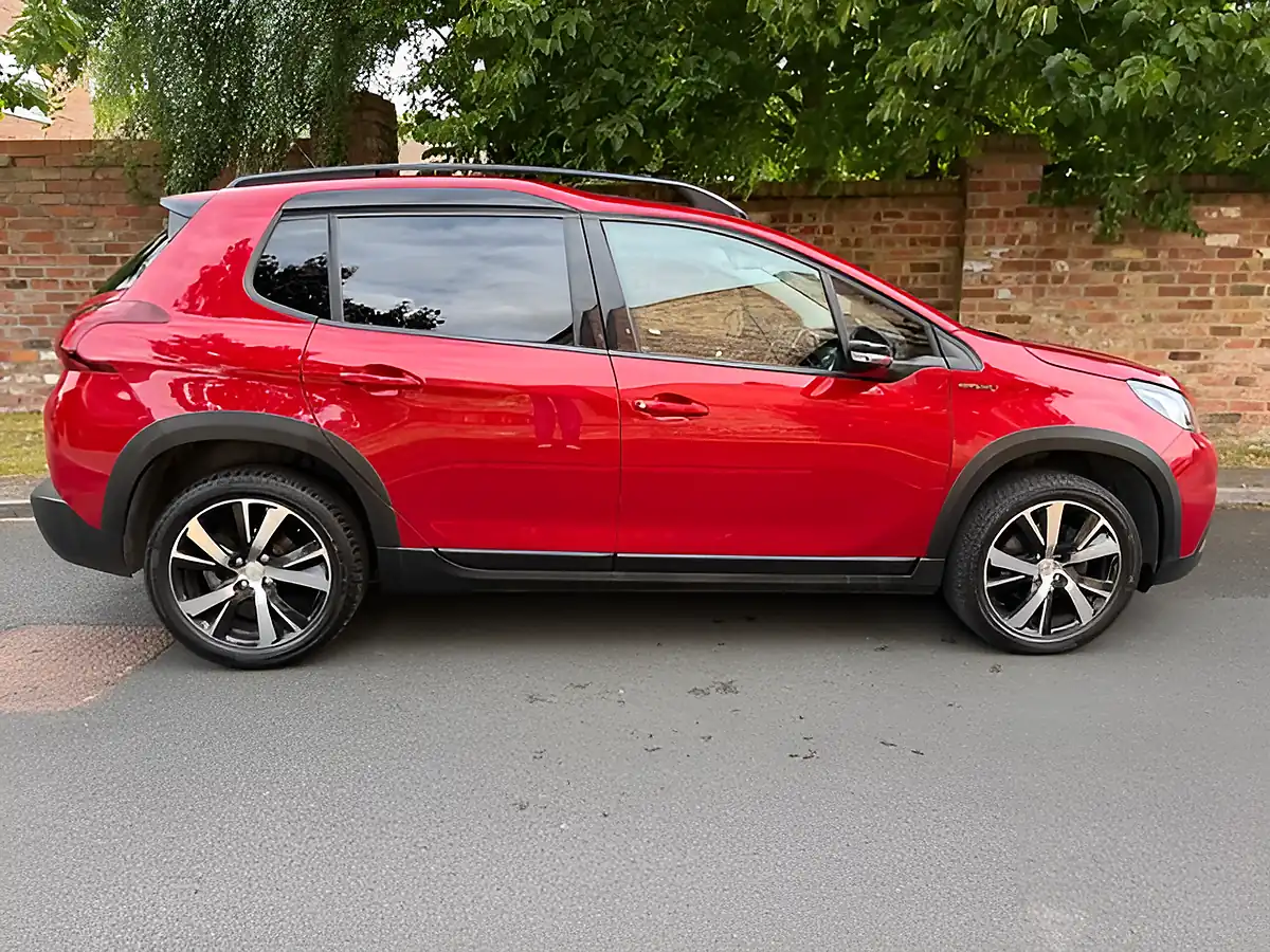 Used 2018 Peugeot 2008 GT Line Red - Interior and Exterior details 8
