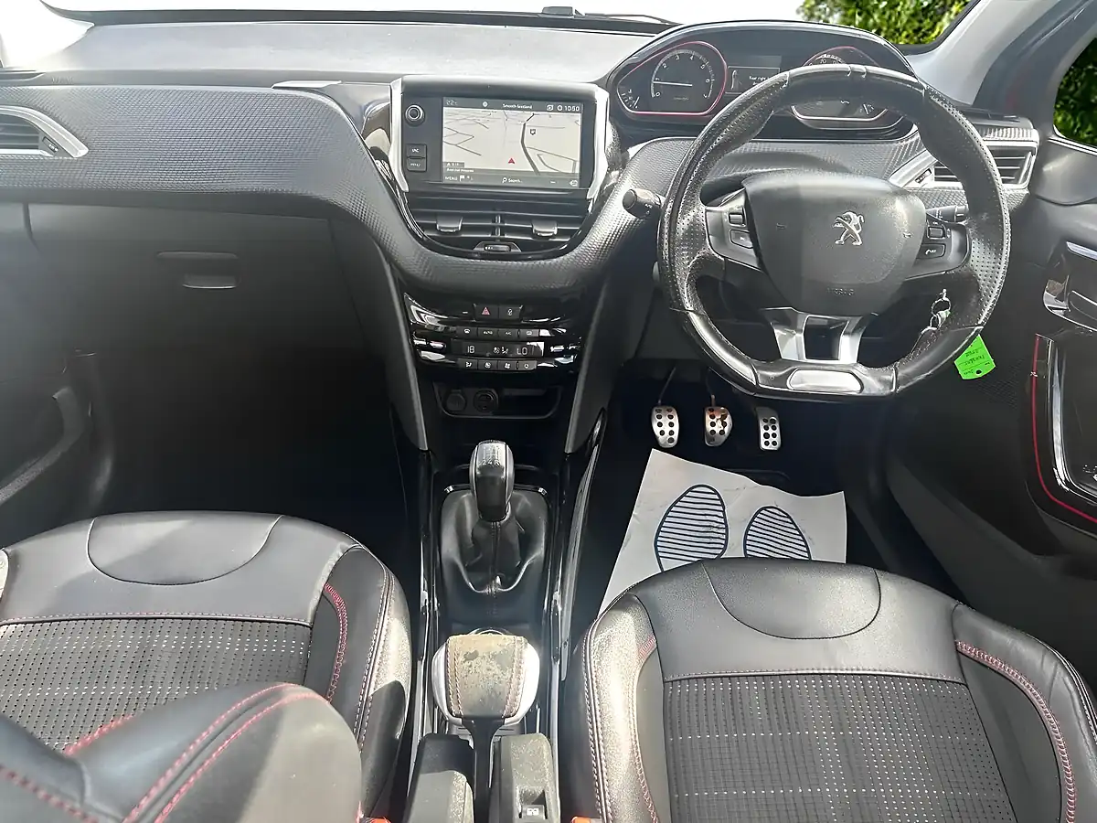 Used 2018 Peugeot 2008 GT Line Red - Interior and Exterior details 10
