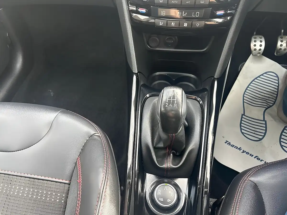 Used 2018 Peugeot 2008 GT Line Red - Interior and Exterior details 17