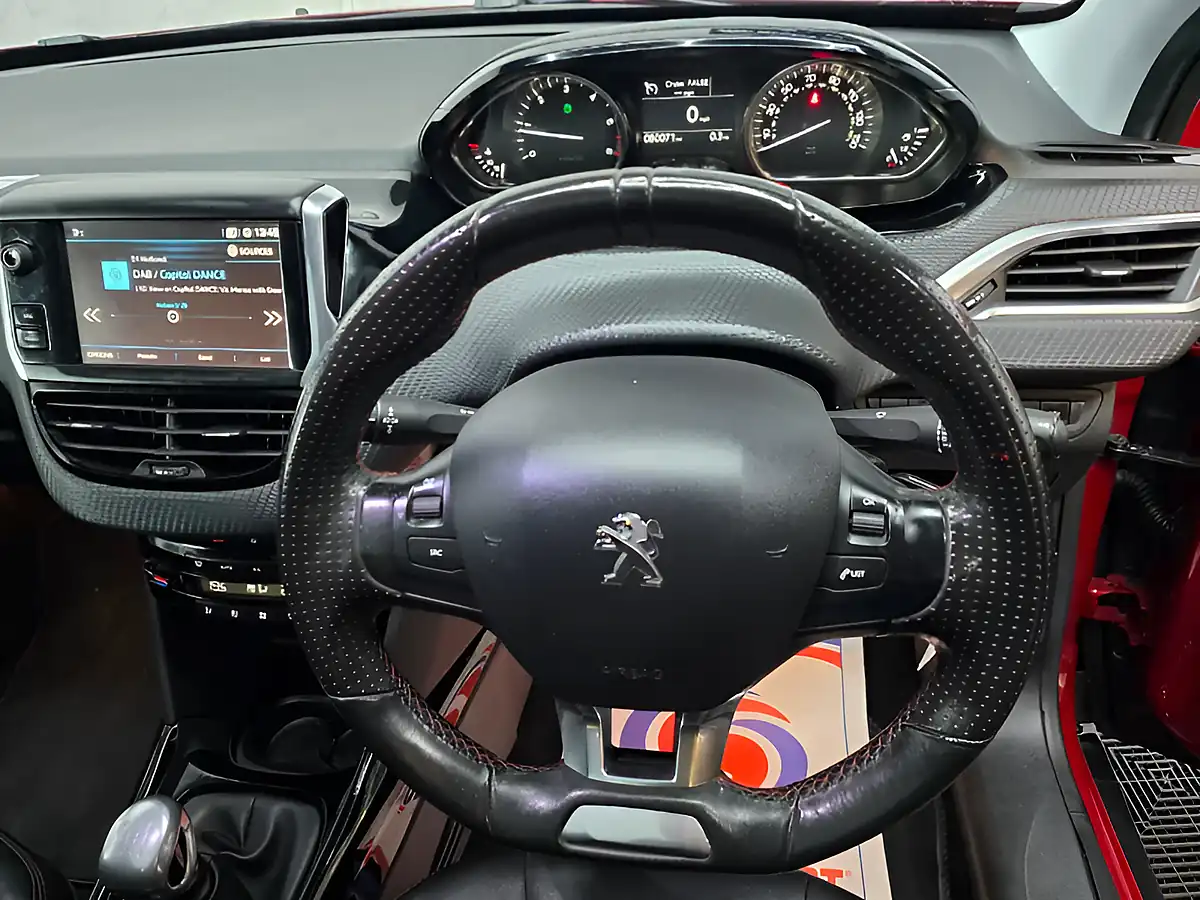 Used 2018 Peugeot 2008 GT Line Red - Interior and Exterior details 12