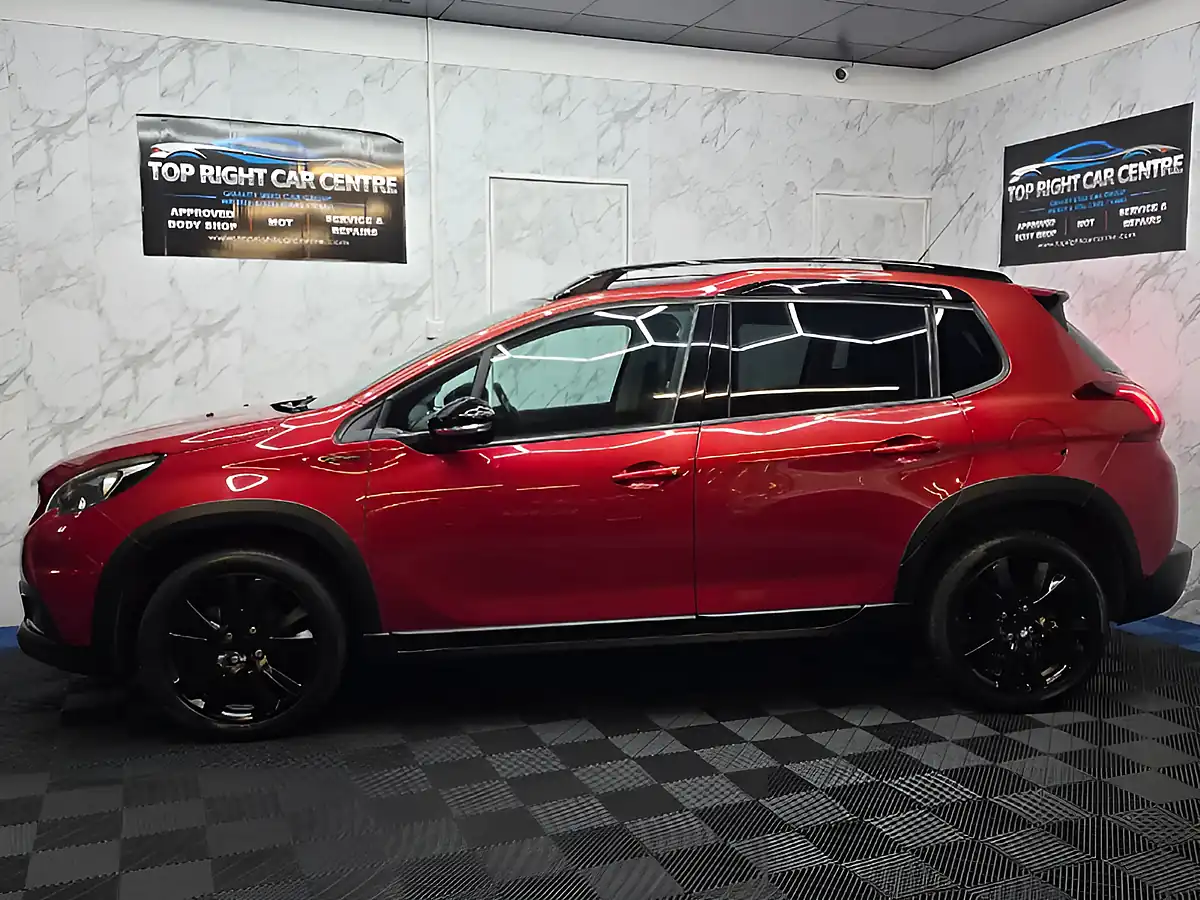 Used 2018 Peugeot 2008 GT Line Red - Interior and Exterior details 7