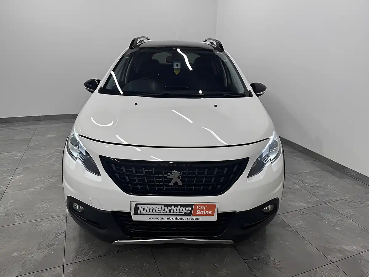 Used 2018 Peugeot 2008 GT Line White - Interior and Exterior details 3