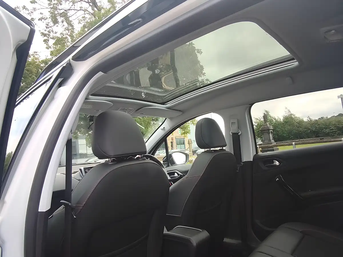 Used 2018 Peugeot 2008 GT Line White - Interior and Exterior details 19