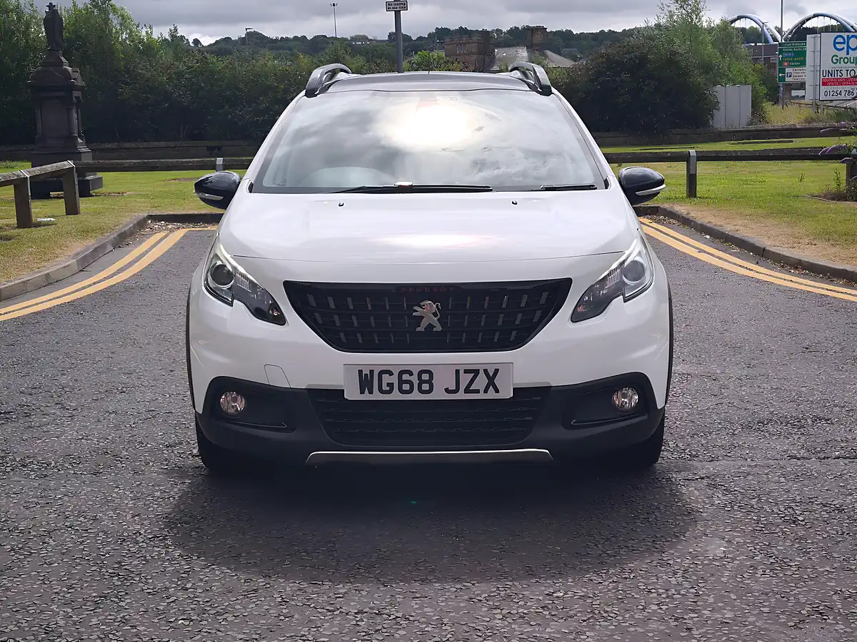 Used 2018 Peugeot 2008 GT Line White - Interior and Exterior details 6