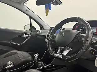 Used 2018 Peugeot 2008 GT Line White - Interior and Exterior details 11