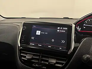 Used 2018 Peugeot 2008 GT Line White - Interior and Exterior details 17