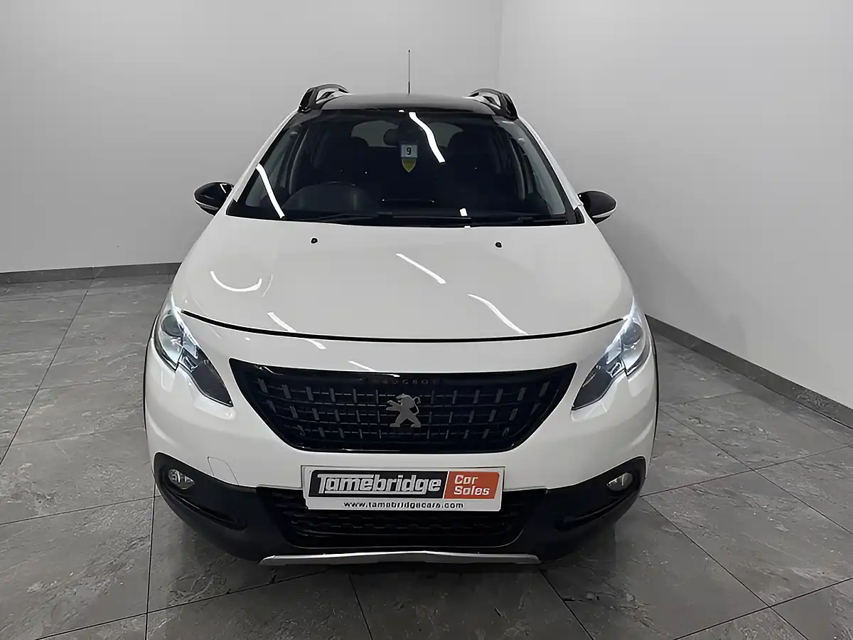 Used 2018 Peugeot 2008 GT Line White - Interior and Exterior details 3