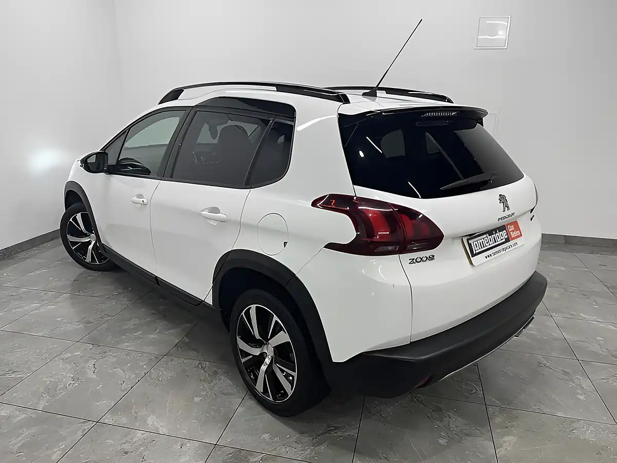 Used 2018 Peugeot 2008 GT Line White - Interior and Exterior details 5