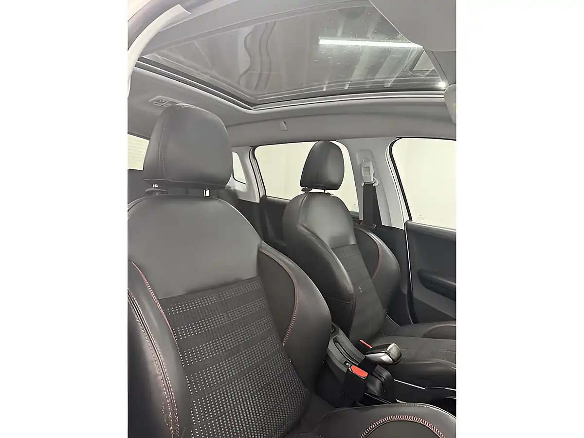 Used 2018 Peugeot 2008 GT Line White - Interior and Exterior details 9
