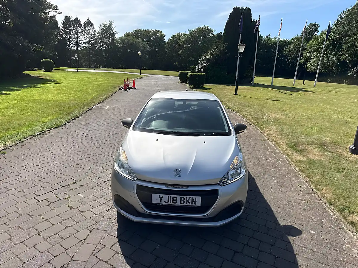 Used 2018 Peugeot 208 Access Silver - Interior and Exterior details 10