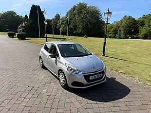 Used 2018 Peugeot 208 Access Silver - Interior and Exterior details 2