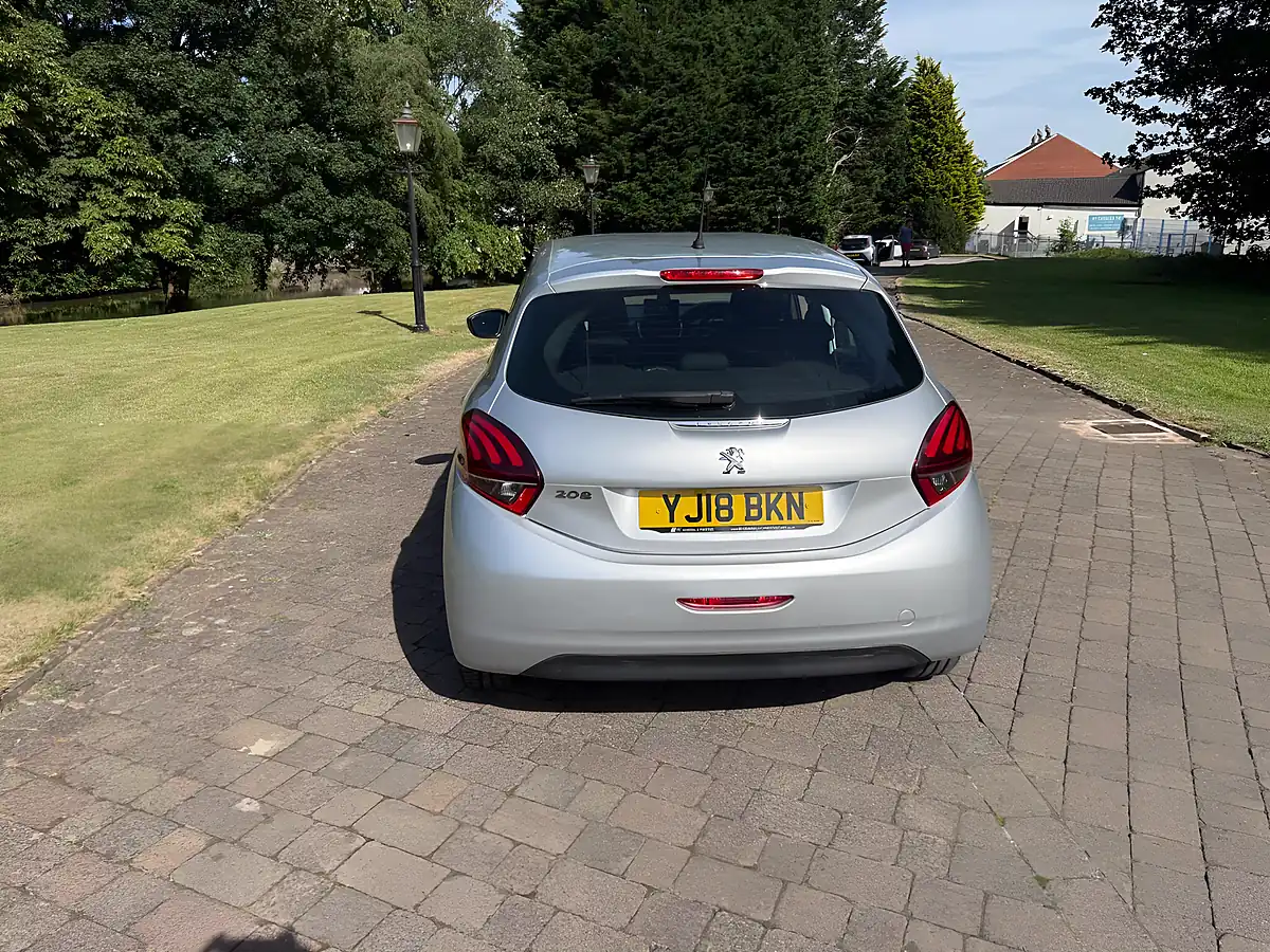Used 2018 Peugeot 208 Access Silver - Interior and Exterior details 5