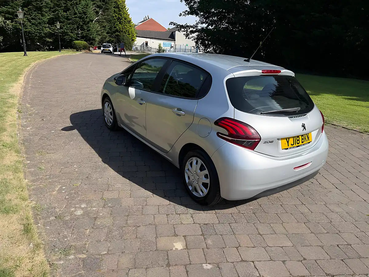 Used 2018 Peugeot 208 Access Silver - Interior and Exterior details 6