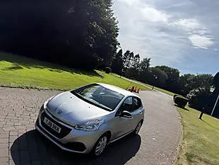 Used 2018 Peugeot 208 Access Silver - Interior and Exterior details 9