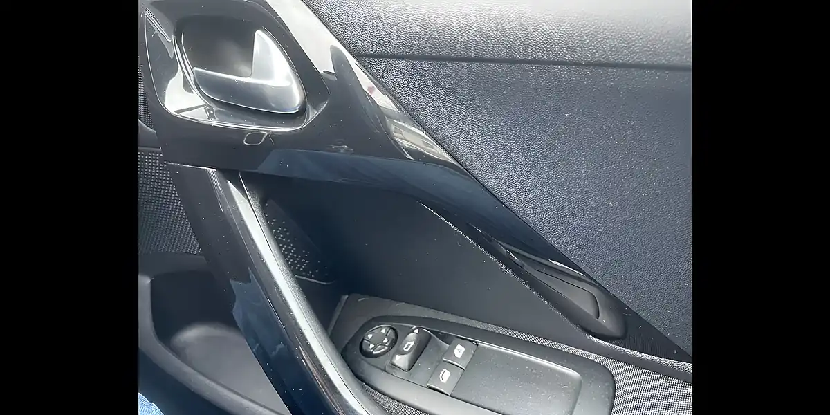 Used 2018 Peugeot 208 Active Black - Interior and Exterior details 20