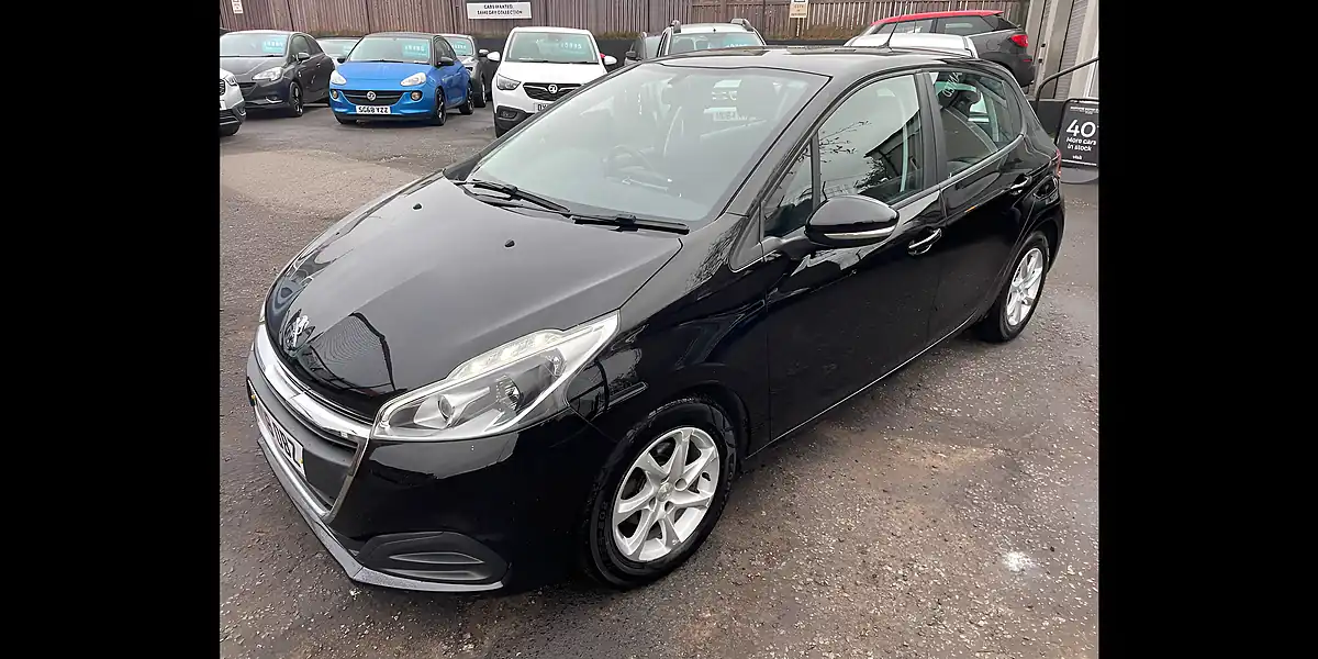 Used 2018 Peugeot 208 Active Black - Interior and Exterior details 8
