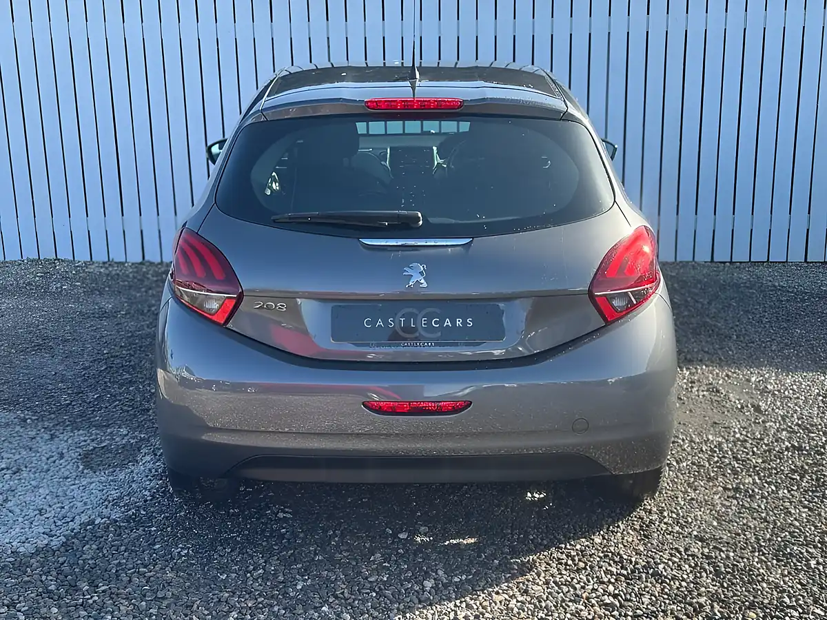 Used 2018 Peugeot 208 Active Grey - Interior and Exterior details 6