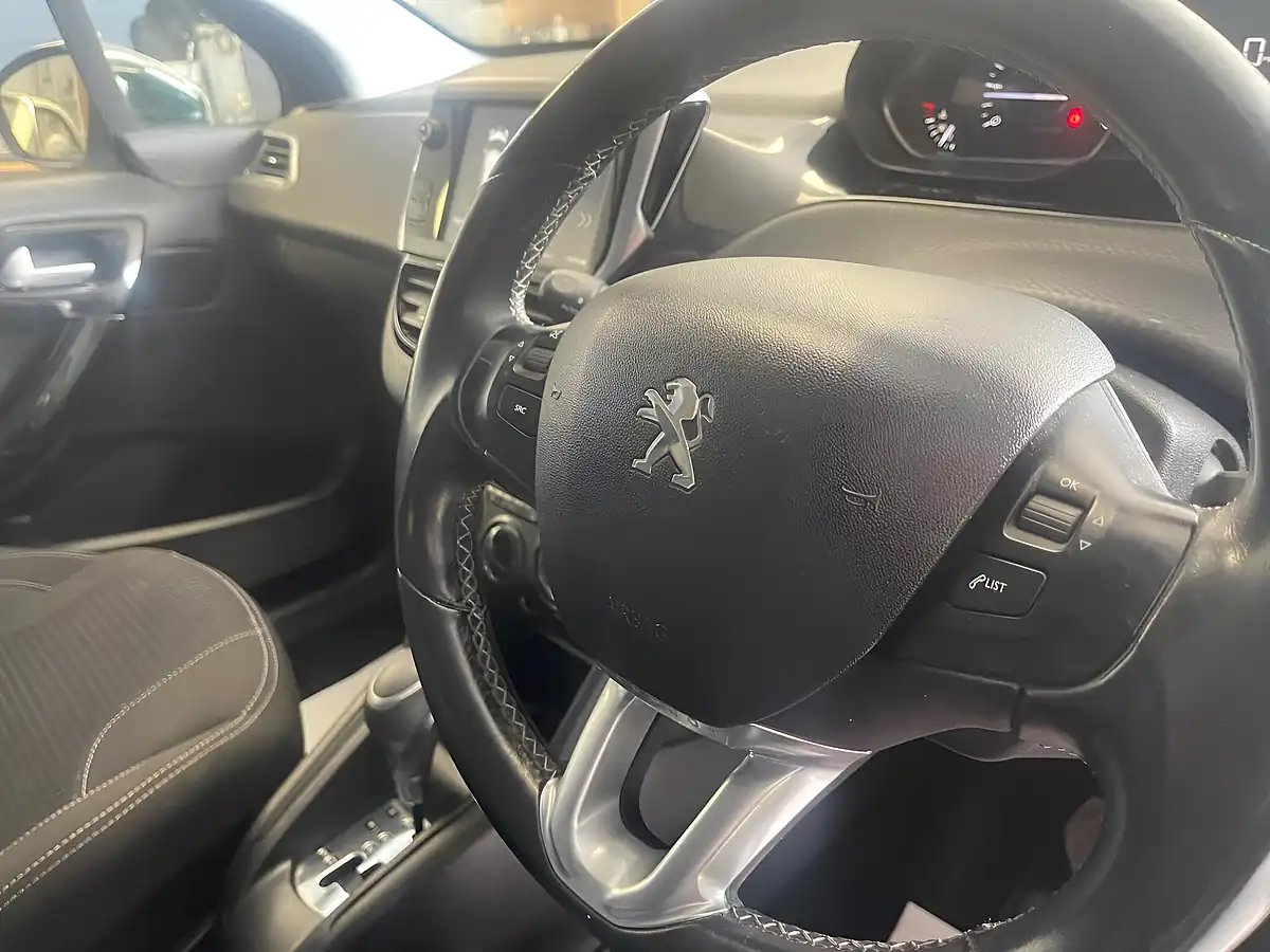Used 2018 Peugeot 208 Allure Grey - Interior and Exterior details 18