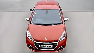Used 2018 Peugeot 208 Allure Orange - Interior and Exterior details 2