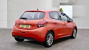 Used 2018 Peugeot 208 Allure Orange - Interior and Exterior details 9