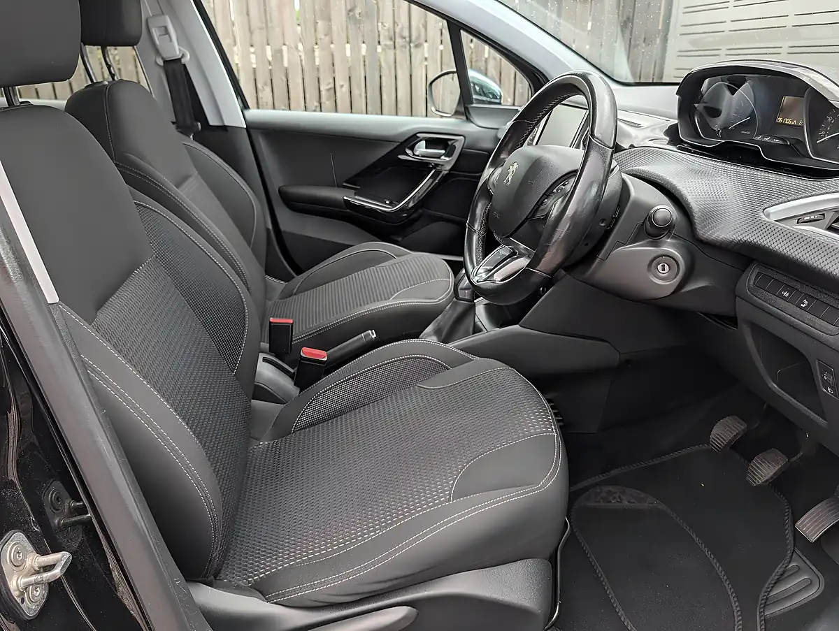 Used 2018 Peugeot 208 Allure Premium Black - Interior and Exterior details 13