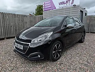 Used 2018 Peugeot 208 Allure Premium Black - Interior and Exterior details 8