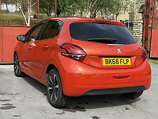 Used 2018 Peugeot 208 Allure Premium Orange - Interior and Exterior details 2