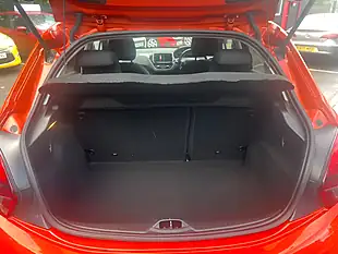 Used 2018 Peugeot 208 Allure Premium Orange - Interior and Exterior details 13