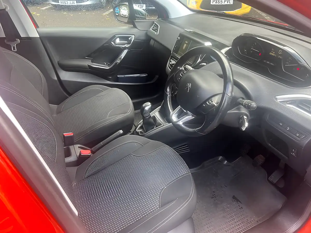 Used 2018 Peugeot 208 Allure Premium Orange - Interior and Exterior details 17