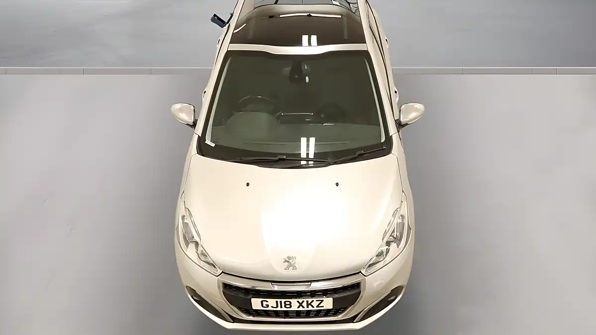 Used 2018 Peugeot 208 Allure Premium Silver - Interior and Exterior details 2