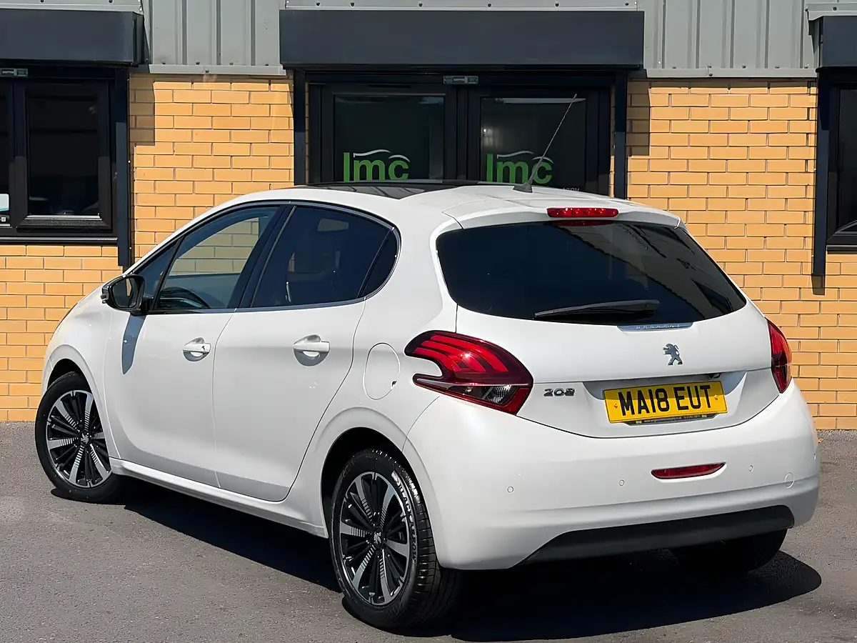 Used 2018 Peugeot 208 Allure Premium White - Interior and Exterior details 11